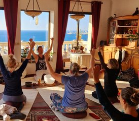 2 días de retiro de potencial pleno con guía de tarot, yoga y terapia de sonido en Barcelona, España - Photo 2