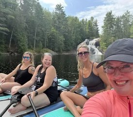 63-Daagse Noordelijke Ontsnapping: Natuur Yoga, Pilates & Water Retreat in Madawaska, Canada - Photo 1