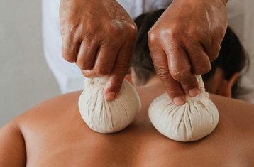 20 jours en stage de panchakarma de base de 150 heures à Katmandou, Népal