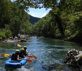 47 Tage Into the Wild: Yoga, Abenteuer und Transformation in Gorski Kotar, Kroatien - Photo 1