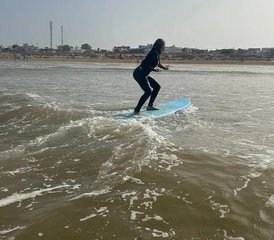 95 jours en stage de surf : vivez une expérience culturelle tout en apprenant à surfer à Sidi Kaouki, Maroc - Photo 1