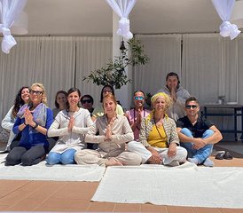 17 jours en stage de yoga d'été, méditation, retraite en montagne sacrée et voyage en Inde - Photo 3