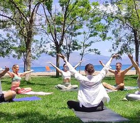 116 jours-200h en formation de professeur de yoga vinyasa, hatha et restaurateur au nord de l'Achaïe, Grèce - Photo 1