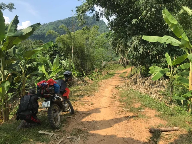 3 Day Thrilling Northwest Vietnam Guided Motorbike Tour photo 8