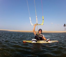 7 jours en stage de kitesurf pour débutants dans le magnifique village de Praia do Cumbuco, Ceará, Brésil - Photo 2