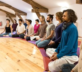 12 jours de retraite de méditation silencieuse Hridaya en Auvergne-Rhône-Alpes, France - Photo 2
