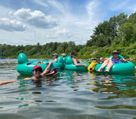 3 jours en stage de yoga, randonnée et tubing In Full Bloom à Bartlett, New Hampshire, États-Unis - Photo 4