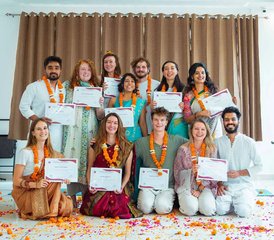 6 días de formación de profesorado de Yin Yoga de 50 horas en Rishikesh, India - Photo 2