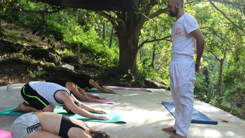 4 Day Island Smiles Yoga Retreat on the Cham Islands, Vietnam