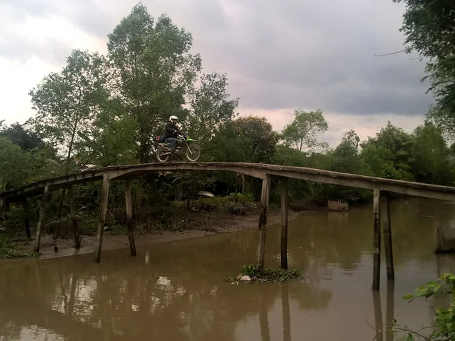 9 Day Central Highlands and Mekong Delta Guided Motorcycle Tour in Vietnam photo 10