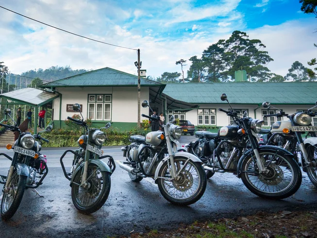 13 Day Royal Enfield Guided Motorcycle Tour in Sri Lanka: Ancient Kingdoms and the North photo 3