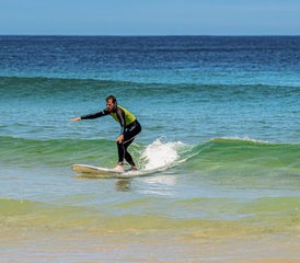 98 jours en stage de surf premium tout compris à Ericeira, Portugal - Photo 1
