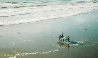 Playa Tokerau Retiros y Viajes