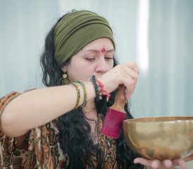 30 jours et 300 heures de Hatha, Ashtanga, Vinyasa, Yin, Ayurveda, Thérapie et Soins sonores à Rishikesh, India - Photo 2