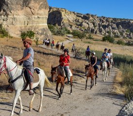 3-Daagse Adembenemende Paardrijtour in Turkije: Zie Feeënschoorstenen Valleien en Meer - Photo 4