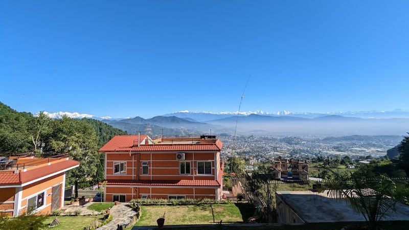 20 jours-200 heures de formation internationale certifiée de professeur de yoga au pays de l'Himalaya, au Népal
