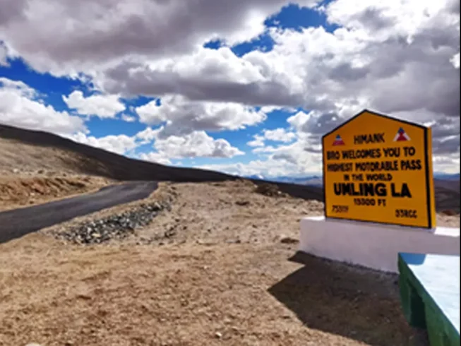 8 Day Leh to Leh with Umling La Guided Motorcycle Tour in India photo 4