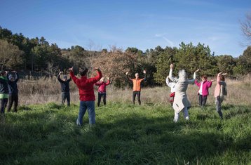 3 días de retiro de yoga, qi gong y meditación «anclaje y vitalidad» cerca de Carcassonne, Francia