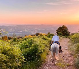 98 Tage Reiturlaub mit Trekking-Erlebnis in der Toskana, Castell'Azzara, Italien - Photo 1