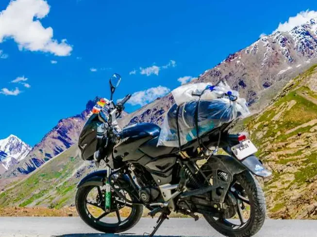 12 Day Delhi, Manali, Leh, Srinagar Guided Motorcycle Tour in India photo 2