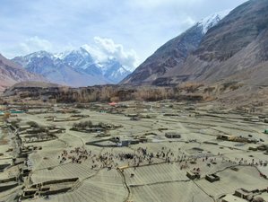 16-tägige geführte Motorradtour durch die drei mächtigen Gebirgsketten Pakistans