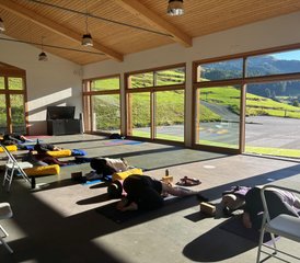Yoga & Frauengesundheit – Entspannung, Energie & Wissen - Photo 5