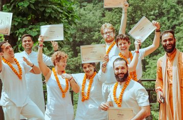 14 Day Rejuvenation Your Mind, Body & Soul: Yoga and Wellness Retreat in Rishikesh, India