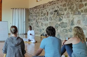 1-Week Backpackers Yoga De Retreat Betaalbare Yoga in Kathmandu Nepal
