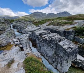 53 días de retiro de senderismo y yoga en el Parque Nacional Rondane en Høvringen - Photo 1