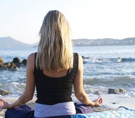 118 jours en retraite de yoga éclatante à Paros, Grèce - Photo 1