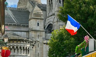 Agen Retreats und Reisen