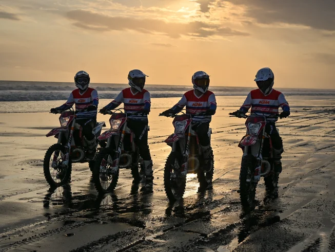 4 Day Tabanan Beach and Jungle Adventure Guided Motorcycle Tour in Indonesia photo 5