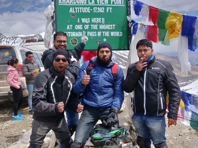 11 Day Srinagar, Leh, Manali Guided Motorbike Tour in India photo 3