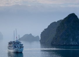 Ha Long Bay Retreats & Trips