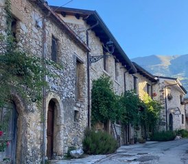 5 Day Yoga, Organic Movement, Nature and Nourishment Retreat in Pescosolido, Italy - Photo 4