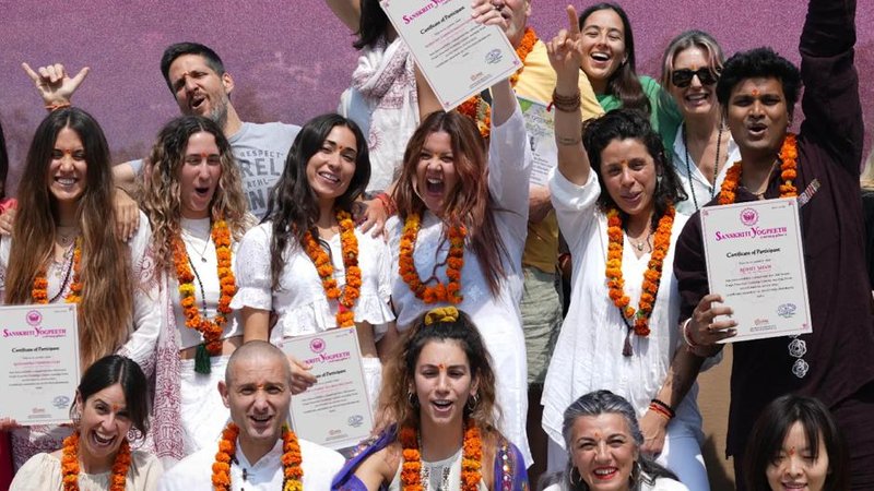 14 Day Authentic Pranayama and Meditation Course at Rishikesh, India