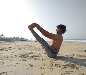 25-tägige 300-Stunden Fortgeschrittenen-Yogalehrer-Ausbildung in Goa, Indien – Therapeutisch & Multi-Stil - Photo 3