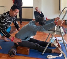 27 jours-300h en formation de professeur de yoga hatha et iyengar à Rishikesh, Inde - Photo 4
