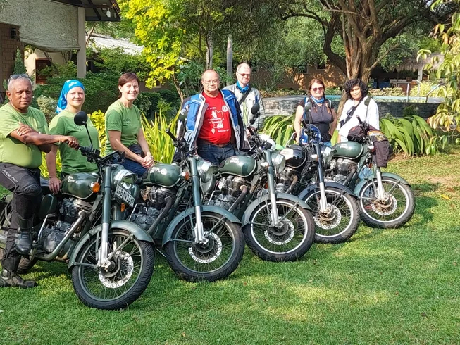 11 Day Guided Motorcycle Tour in Sri Lanka photo 5