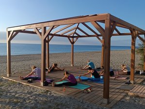 6 Day Relaxing and Rejuvenating Yoga Retreat in Costa Tropical, Spain