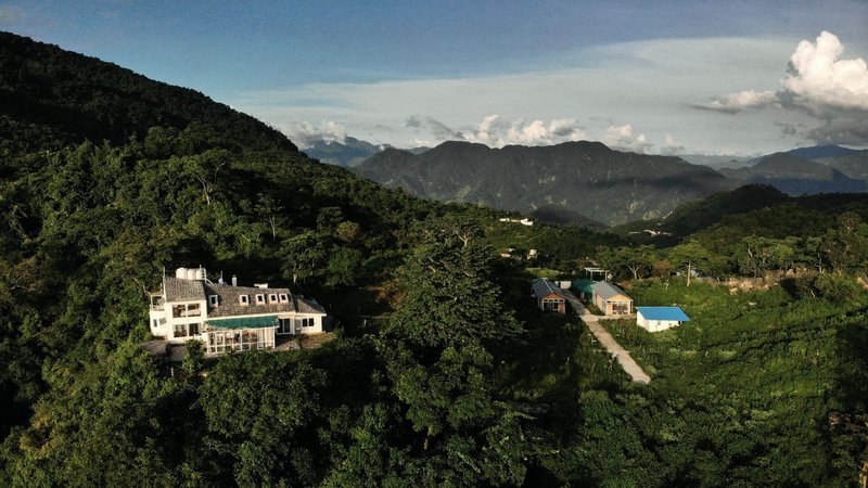 8 Day Yoga and Crystal Cave Meditation Retreat in Rishikesh, India