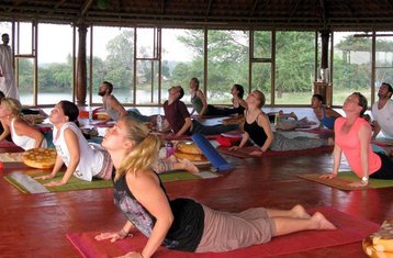 50 jours-500h en formation de professeur de yoga hatha à Rishikesh, India