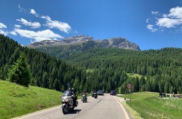 11 Tage Dolomiten und Toskana Sonnenuntergänge Geführte Motorrad-Tour in Italien