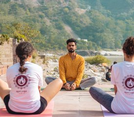3 Day Yoga Retreat in Rishikesh, India with Ganga Aarti Visit and Yoga Philosophy Introduction - Photo 5