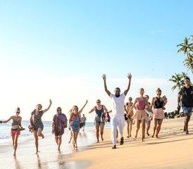 910 Tage Yoga-Urlaub zum Stressabbau und zur Revitalisierung in Varkala, Indien - Photo 1