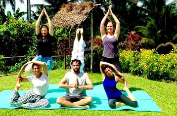 4 Tage Tiefenentspannendes Balinesisches Kultur- und Spa-Antikes Yoga-Erwachen Retreat in Tabanan, Indonesien