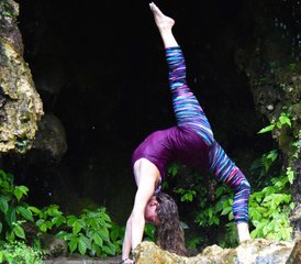 359 Tage 500-Stunden Hatha-, Vinyasa-, Kundalini- und Ayurveda-Yogalehrerausbildung in Rishikesh, Indien - Photo 1