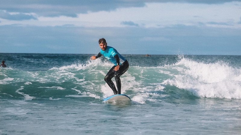 11 Day Surf n' Stay Package for Advanced Beginner and Intermediate Levels in Auckland, New Zealand