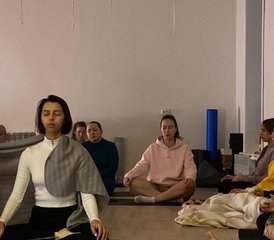 24 Tage 200-Stunden Yogalehrer Ausbildung in Rishikesh, Indien - Photo 2
