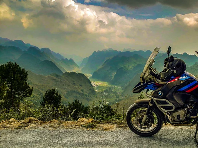 6-Day Saigon Loop Motorcycle Tour photo 4